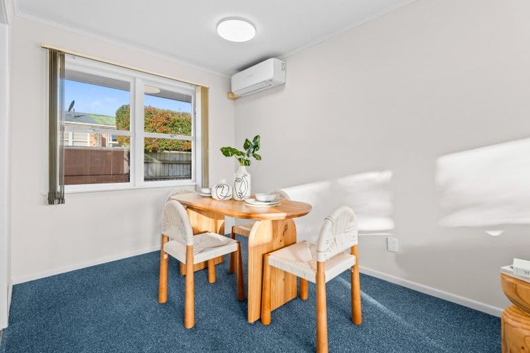 Photo of property in 2/7 Laburnum Road, New Windsor, Auckland, 0600