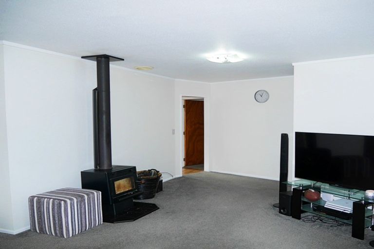 Photo of property in 22 Rosewood Place, Paraparaumu, 5032