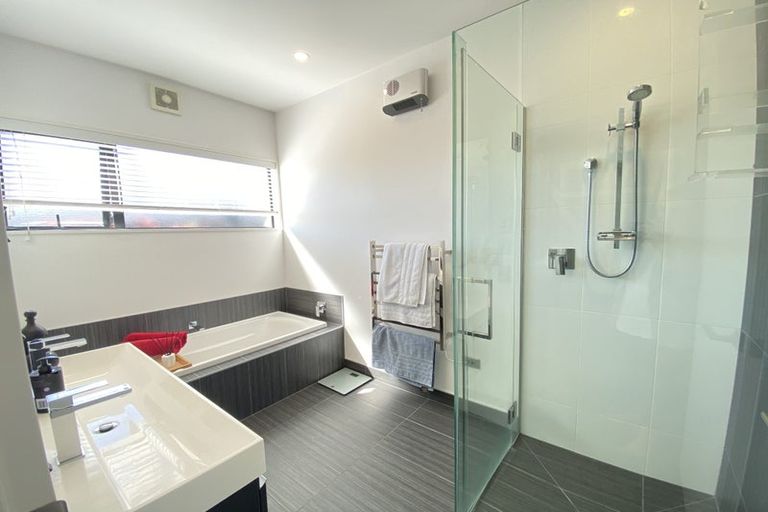 Photo of property in 107 Shillingford Boulevard, Rolleston, 7615