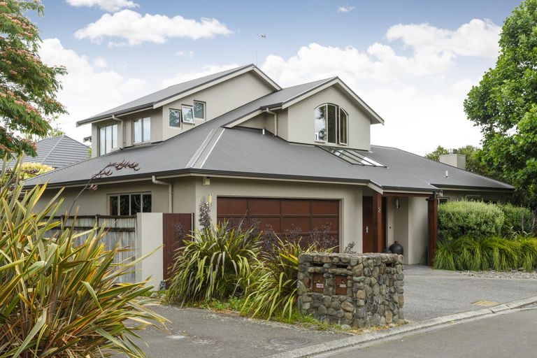 Photo of property in 2 Pastoral Lane, Hokowhitu, Palmerston North, 4410