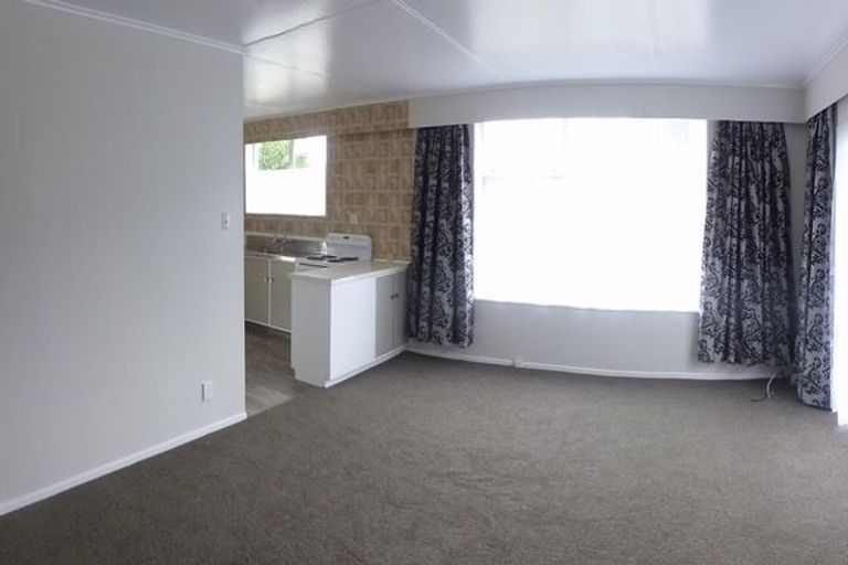 Photo of property in 63 Bledisloe Crescent, Wainuiomata, Lower Hutt, 5014