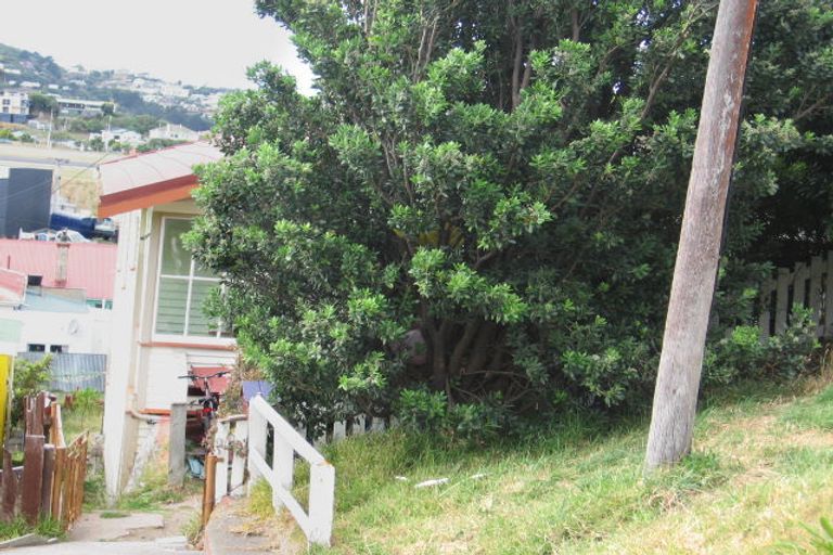 Photo of property in 9 Tirangi Road, Rongotai, Wellington, 6022