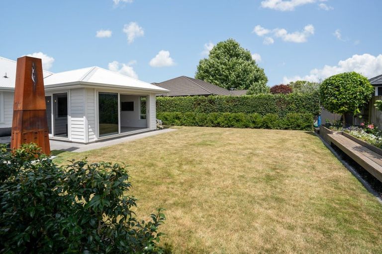 Photo of property in 26 Lilac Close, Cambridge, 3434