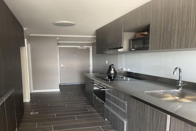 Photo of property in Frame Apartments, 801/111 Molesworth Street, Thorndon, Wellington, 6011