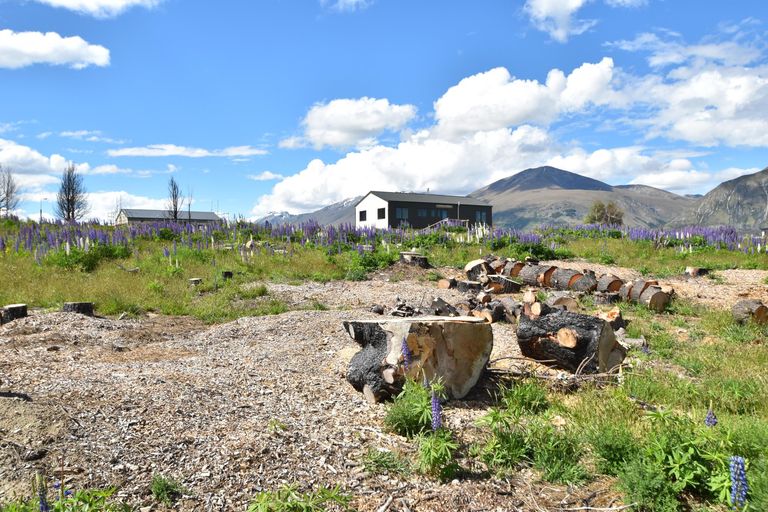 Photo of property in 33 Ohau Drive, Lake Ohau, Twizel, 9412