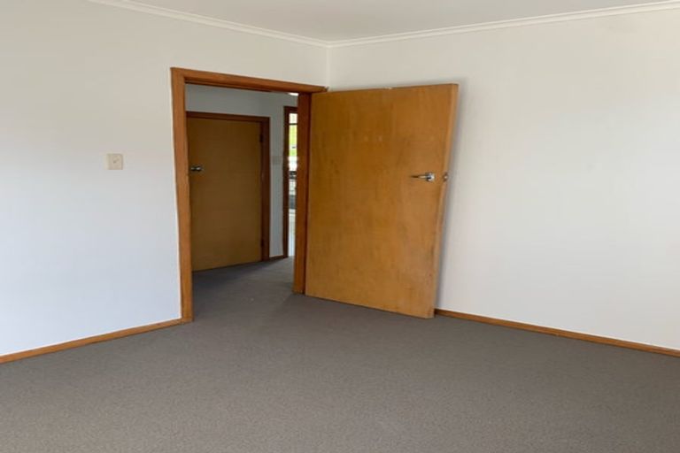 Photo of property in 41 Parrs Cross Road, Henderson, Auckland, 0612