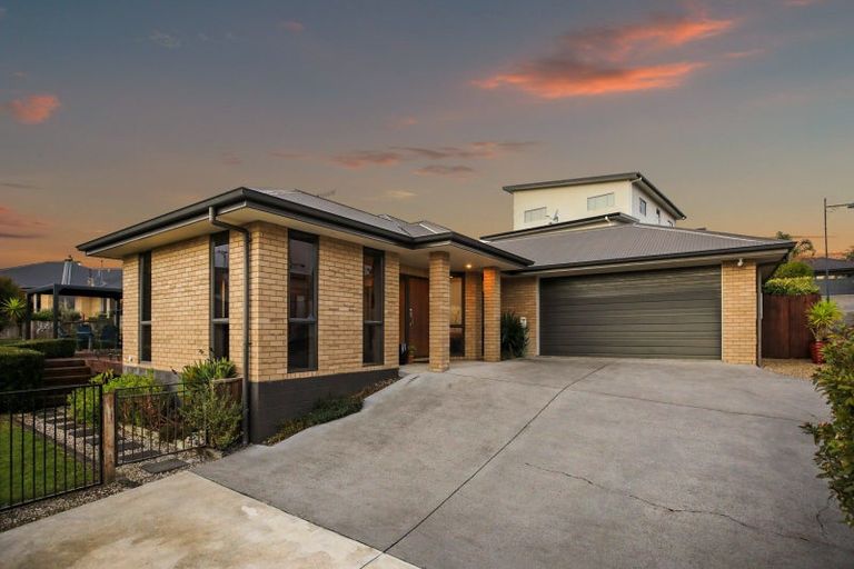 Photo of property in 13 Alford Place, Huntington, Hamilton, 3210