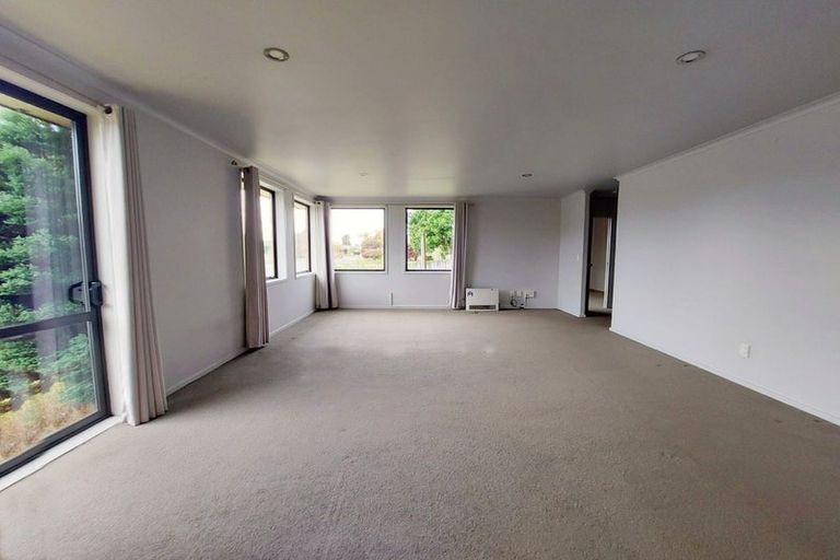 Photo of property in 25 Saxon Woods Drive, Rototuna North, Hamilton, 3210