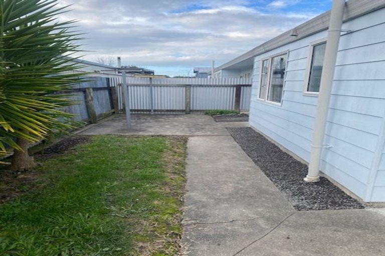 Photo of property in 2/817a Ferguson Street, Akina, Hastings, 4122