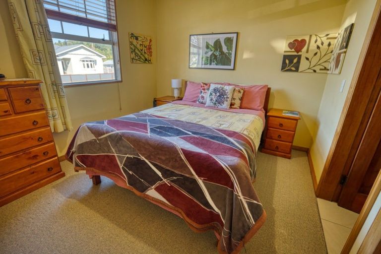 Photo of property in 12 Marsden Road, Greymouth, 7805