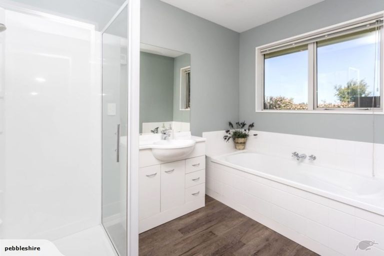 Photo of property in 27 Tupelo Place, Swannanoa, Rangiora, 7476