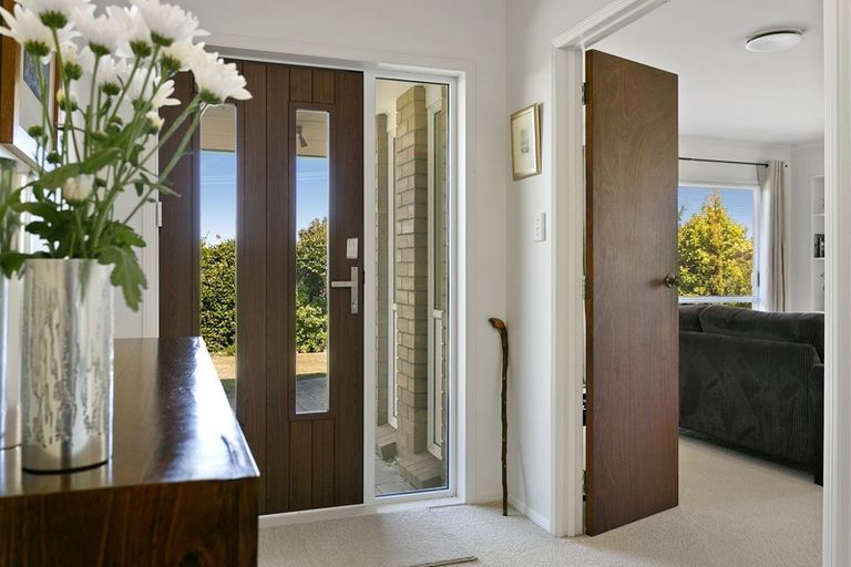 Photo of property in 1 Te Hatepe Avenue, Taupo, 3330