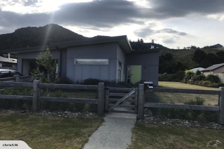 Photo of property in 6 Snowberry Street, Albert Town, Wanaka, 9305