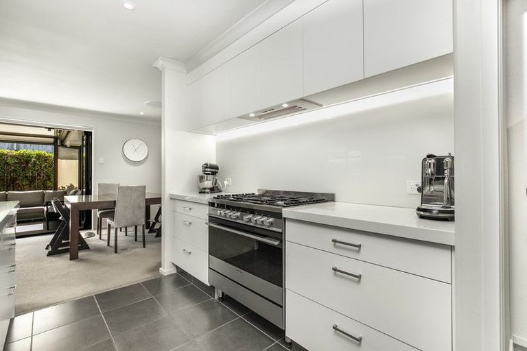 Photo of property in 59 Sunningdale Street, Wattle Downs, Auckland, 2103