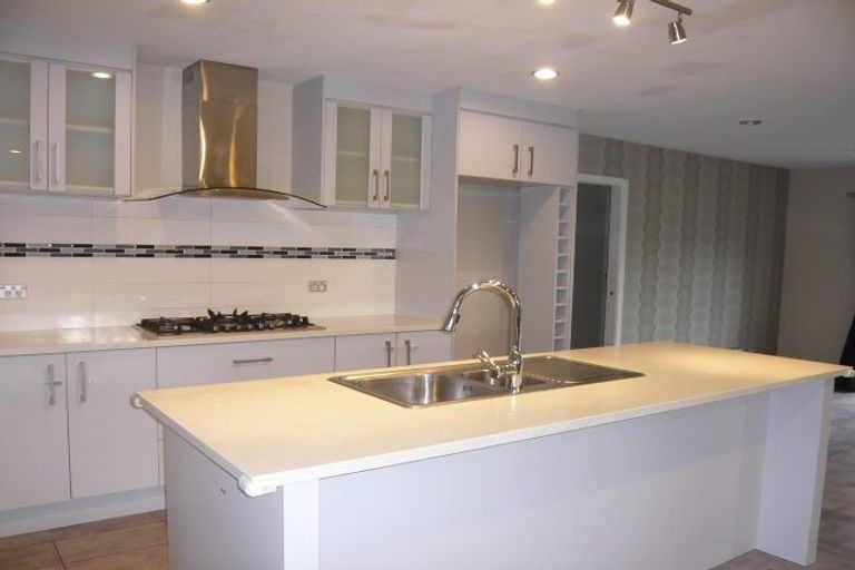 Photo of property in 16 Cole Thomas Place, Huntington, Hamilton, 3210