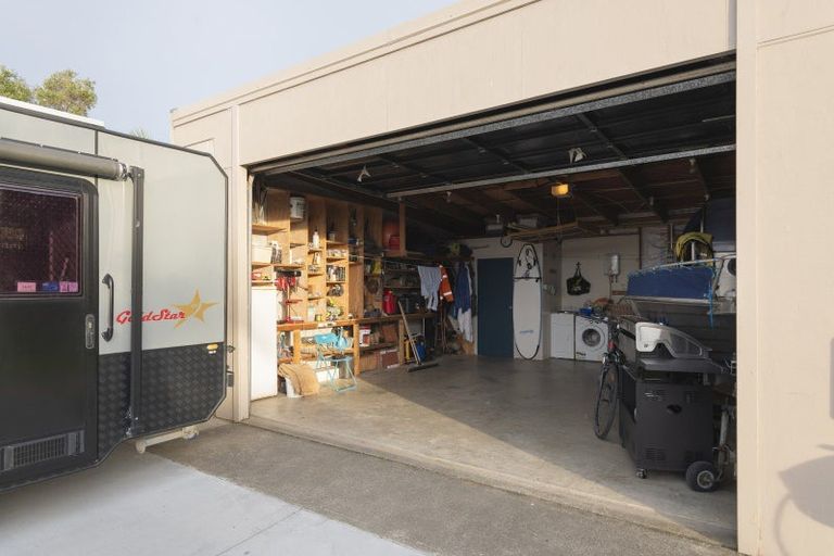 Photo of property in 599 Waihau Road, Tolaga Bay, 4073