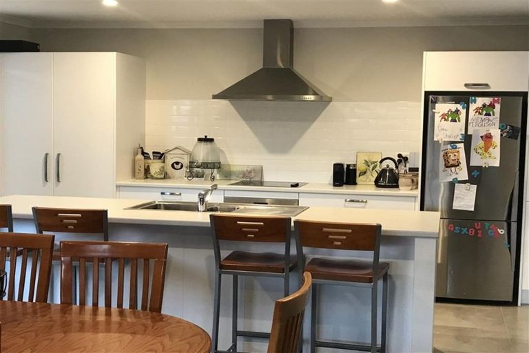 Photo of property in 4 Waghorn Street, Pyes Pa, Tauranga, 3112