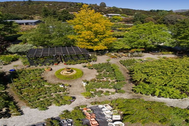 Photo of property in 555 Aubrey Road, Wanaka, 9305