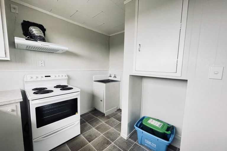 Photo of property in 8 Anzac Parade, Hamilton Central, Hamilton, 3204