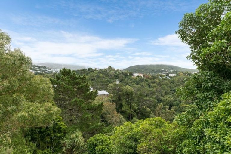Photo of property in 6 Weld Street, Wadestown, Wellington, 6012