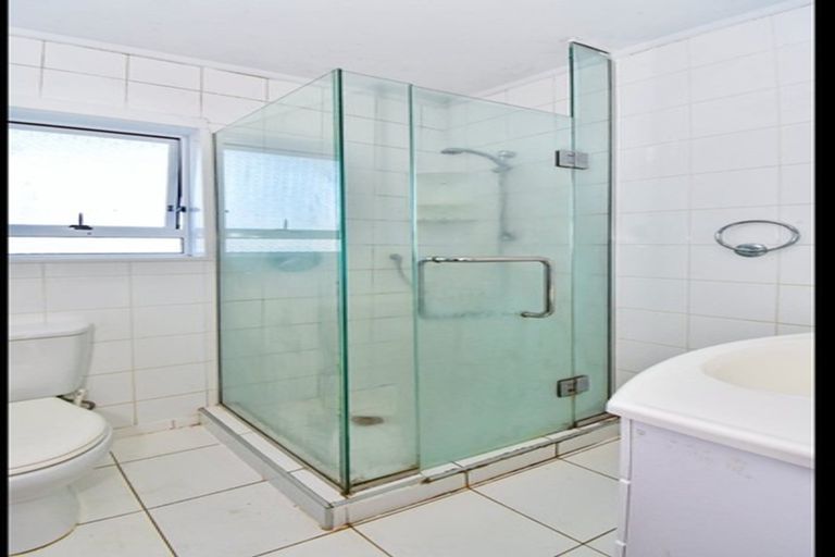 Photo of property in 15 Rothery Road, Hillpark, Auckland, 2102