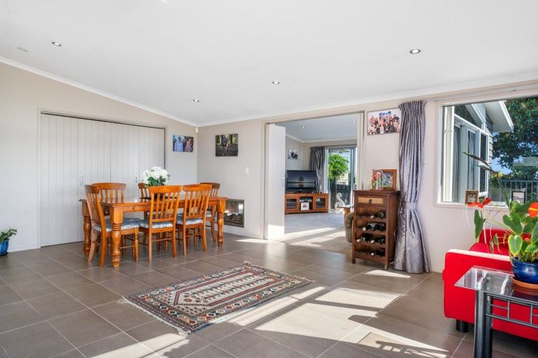 Photo of property in 48 Buxton Place, Ohauiti, Tauranga, 3112