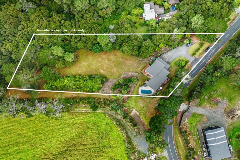Photo of property in 174 Forest Hill Road, Henderson, Auckland, 0612