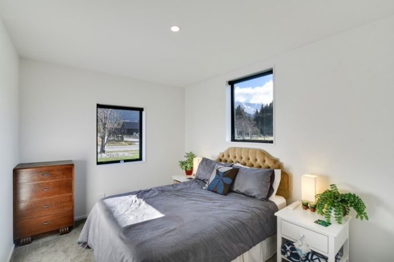 Photo of property in 3 Woodley Place, Glenorchy, 9372