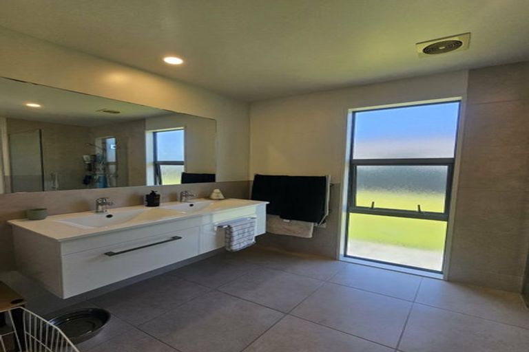 Photo of property in 2 Nga Tupuna Street, Pegasus, 7612