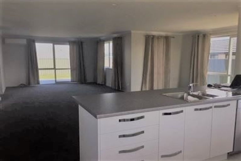 Photo of property in 6 Shea Lane, Pyes Pa, Tauranga, 3112