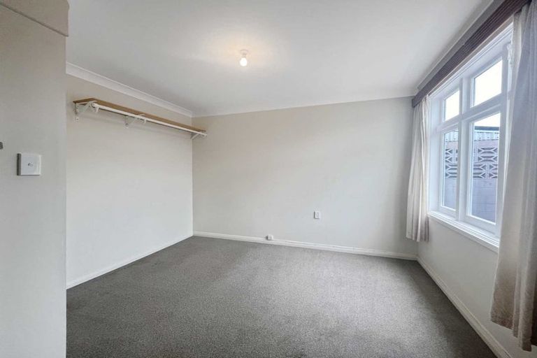 Photo of property in 122 Linton Street, West End, Palmerston North, 4410