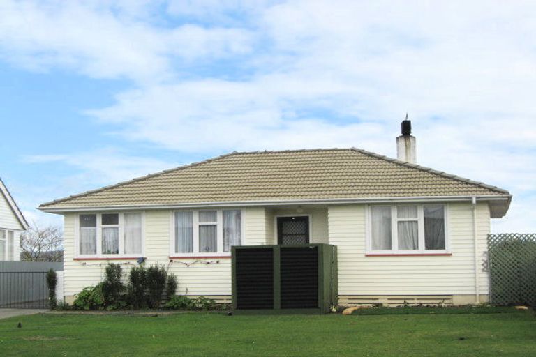 Photo of property in 84 Lipscombe Crescent, Havelock North, 4130