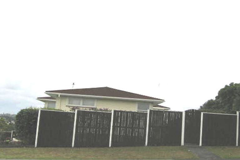 Photo of property in 48 Juniper Road, Sunnynook, Auckland, 0620