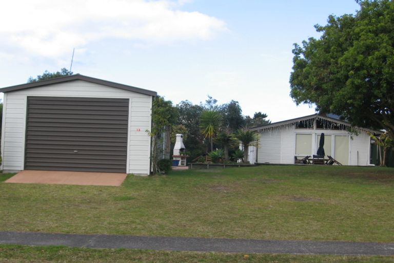 Photo of property in 12 Lowe Park Lane, Pauanui, Hikuai, 3579