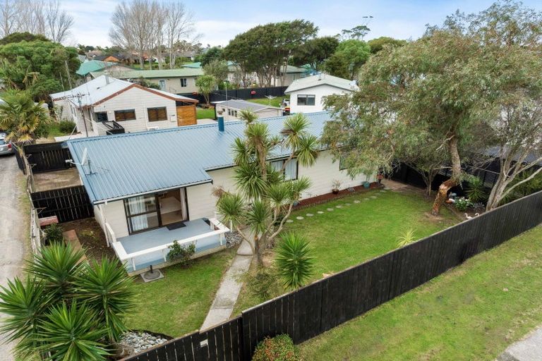 Photo of property in 35a Hartford Avenue, Papamoa Beach, Papamoa, 3118