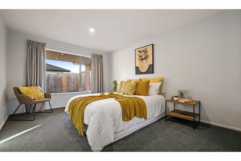 Photo of property in 4 Mollymawk Place, Woolston, Christchurch, 8023