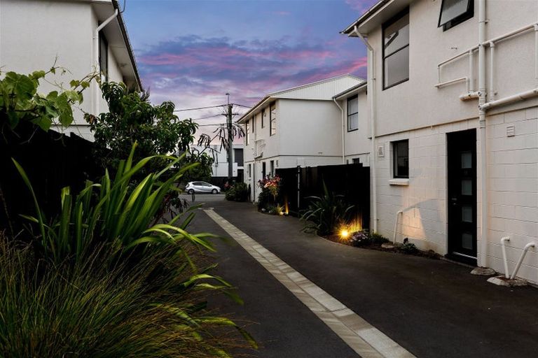 Photo of property in 8/544 Barbadoes Street, Edgeware, Christchurch, 8013