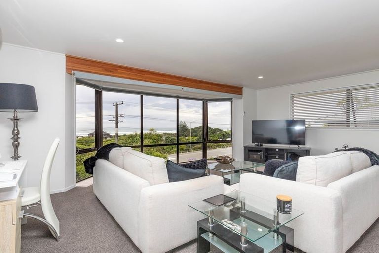Photo of property in 83 Main South Road, Karoro, Greymouth, 7805