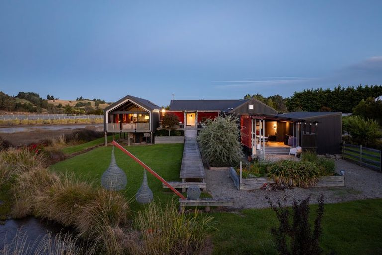 Photo of property in 10 Johnstone Loop, Tasman, Upper Moutere, 7175