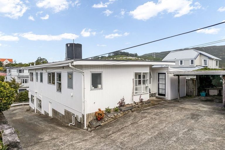 Photo of property in 1/3 Ngaio Gorge Road, Ngaio, Wellington, 6035