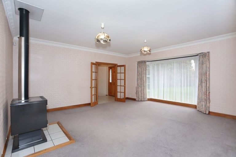 Photo of property in 153/155 High Street, Bulls, 4818