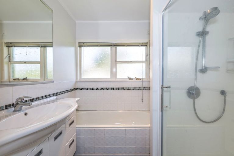 Photo of property in 23 Crisp Avenue, Pukekohe, 2120