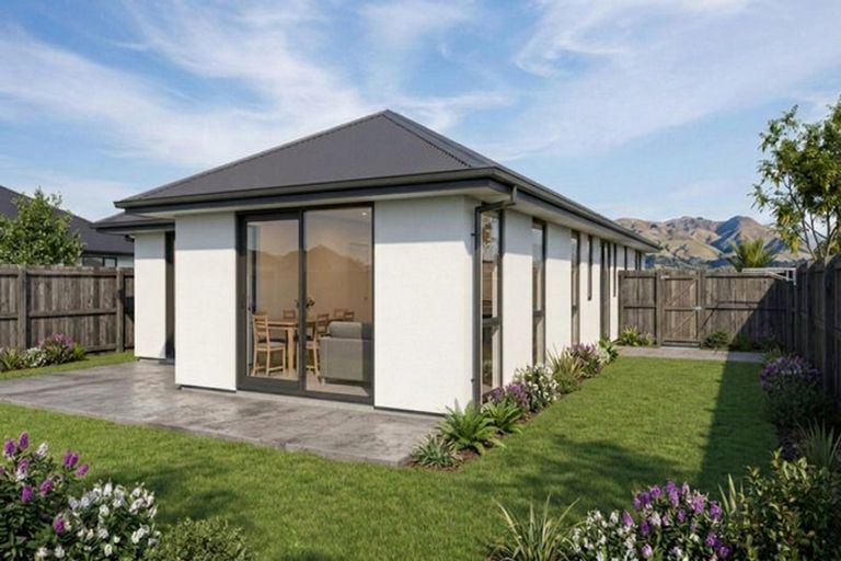 Photo of property in 13 Tukere Crescent, Kelvin Grove, 4470