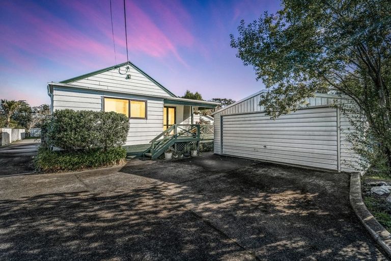 Photo of property in 217a Parkhurst Road, Parakai, 0830