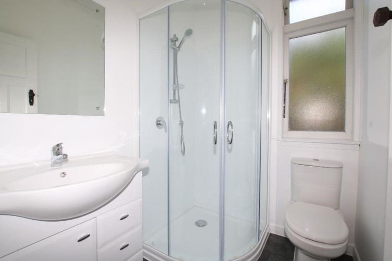 Photo of property in 52a Panama Road, Mount Wellington, Auckland, 1062