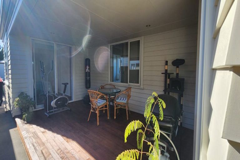 Photo of property in 34 Solander Road, Pegasus, 7612