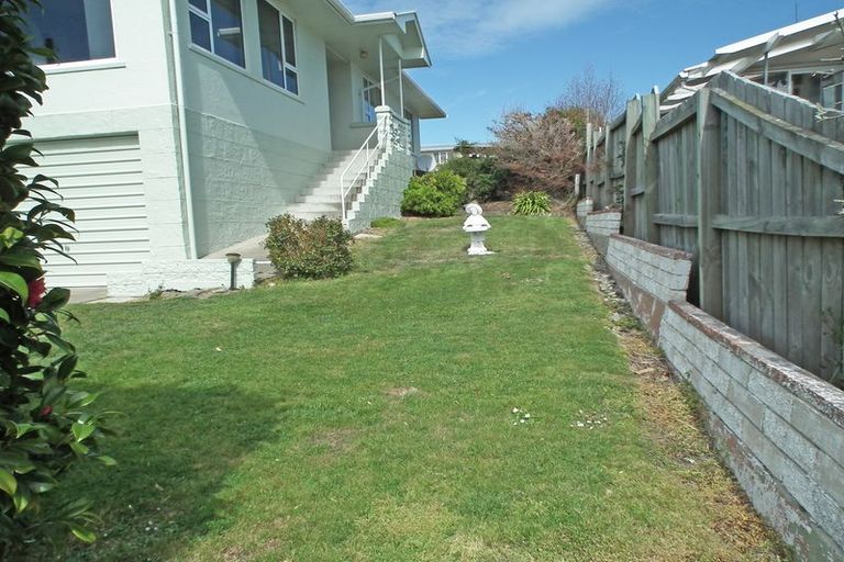 Photo of property in 31 Arrow Crescent, Holmes Hill, Oamaru, 9401