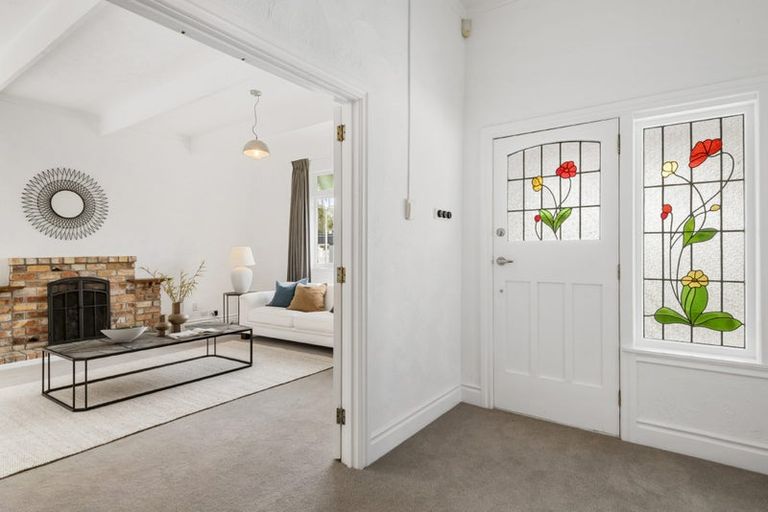 Photo of property in 12 Domain Street, Devonport, Auckland, 0624