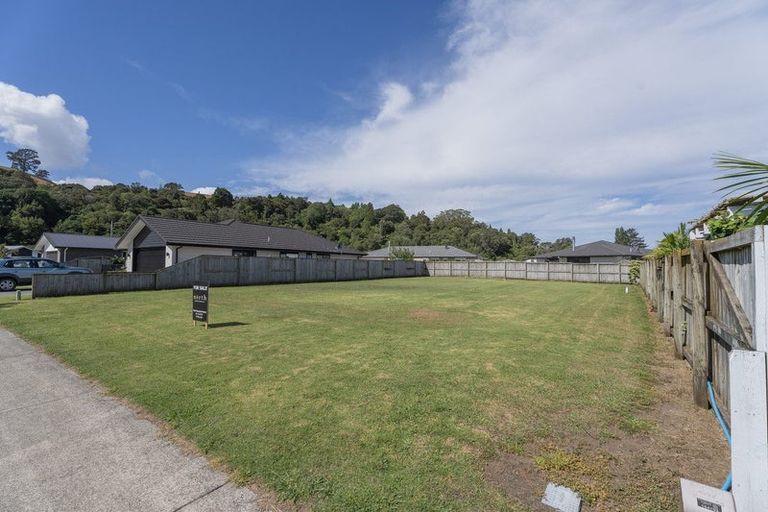 Photo of property in 29 Alf Simpson Drive, Whitianga, 3510