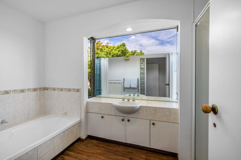 Photo of property in 21b Westenra Terrace, Cashmere, Christchurch, 8022